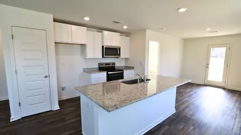 Kitchen - 18512 Caffee Dr, Vance, AL 35490 photo 1 of 5