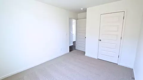 Bedroom - 18512 Caffee Dr, Vance, AL 35490 photo 4 of 11