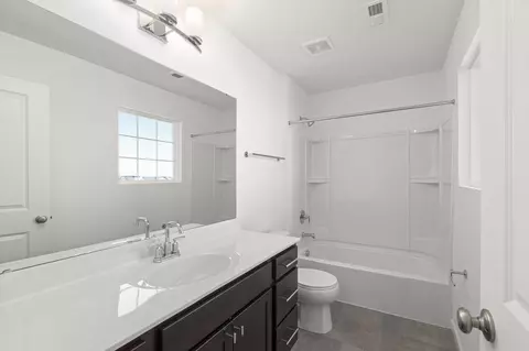 Bath - 1505 Denmark Rd, Union, MO 63084 photo 5 of 5