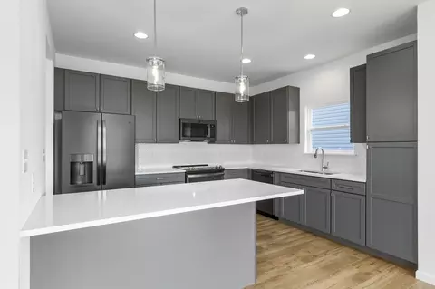 Kitchen - 1505 Denmark Rd, Union, MO 63084 photo 4 of 7