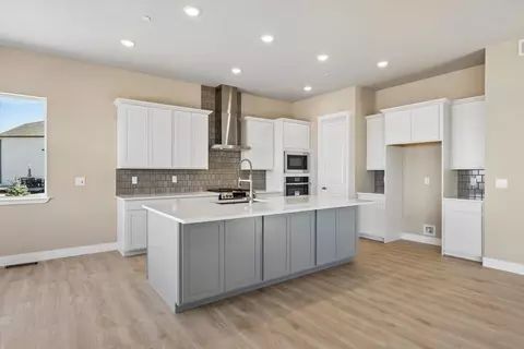 Kitchen - 16512 E 166th Pl, Brighton, CO 80602 photo 2 of 9