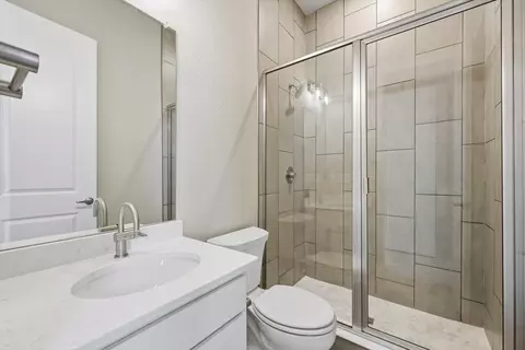 Bath - 16512 E 166th Pl, Brighton, CO 80602 photo 1 of 11