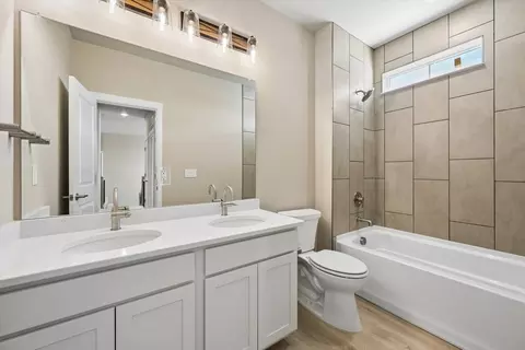Bath - 16512 E 166th Pl, Brighton, CO 80602 photo 5 of 11