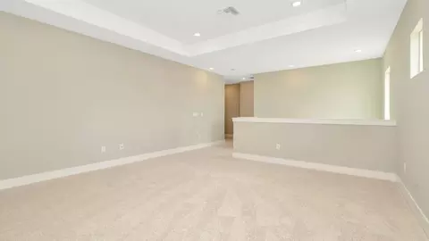 Living - 8308 Golden Beach Ct, Parrish, FL 34219 photo 8 of 9