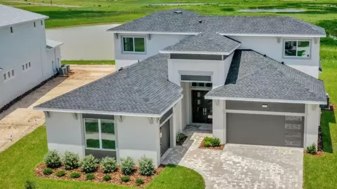Exterior - 8308 Golden Beach Ct, Parrish, FL 34219 photo 2 of 21