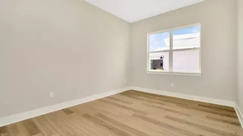 Bedroom - 8308 Golden Beach Ct, Parrish, FL 34219 photo 1 of 17