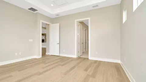 Bedroom - 8308 Golden Beach Ct, Parrish, FL 34219 photo 8 of 17