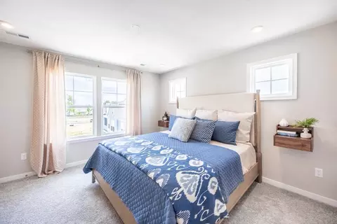 5335 Pointes End Way #201, Glen Allen, VA 23059