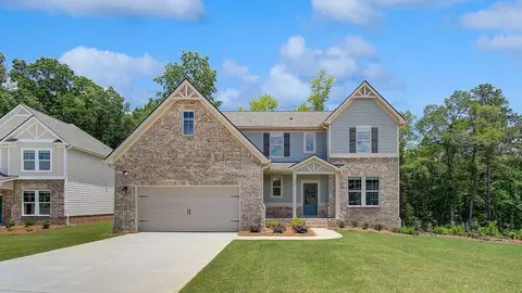105 Arabella Pkwy, Locust Grove, GA 30248