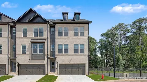 3008 Daybreak Ln, Newnan, GA 30265