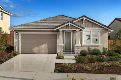 2011 Peony St, Hollister, CA 95023