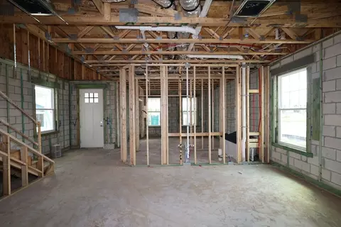 Entry Way - 5314 Humboldt St, Saint Cloud, FL 34771 photo 6 of 24