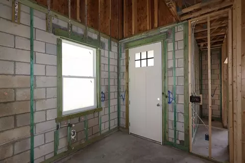 Entry Way - 5314 Humboldt St, Saint Cloud, FL 34771 photo 9 of 24