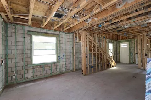 Entry Way - 5314 Humboldt St, Saint Cloud, FL 34771 photo 19 of 24