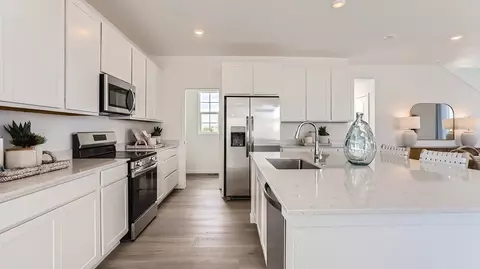 Kitchen - 6637 E 149th Ave, Thornton, CO 80602 photo 2 of 4