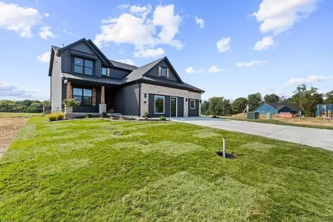 Exterior - 6 Alder Creek Dr, Wright City, MO 63390 photo 7 of 10