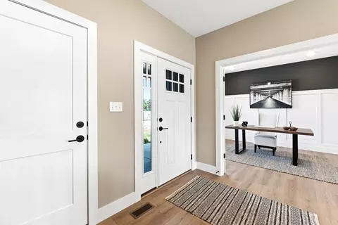 Entry Way - 6 Alder Creek Dr, Wright City, MO 63390 photo 1 of 3