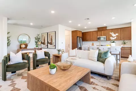 Living - 1555 Skystone Way, Beaumont, CA 92223 photo 2 of 5