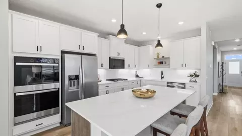 Kitchen - 23625 Marshview Dr, Rogers, MN 55374 photo 4 of 13