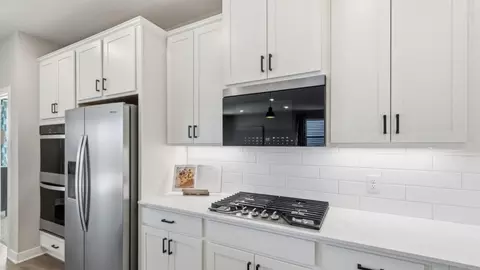 Kitchen - 23625 Marshview Dr, Rogers, MN 55374 photo 6 of 13