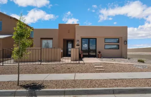 7 Calle Reflejo, Santa Fe, NM 87508