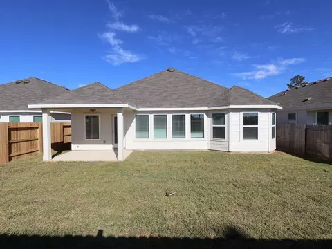 Exterior - 962 Garden Path Dr, Willis, TX 77378 photo 2 of 7