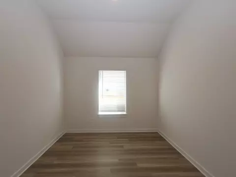 Bedroom - 962 Garden Path Dr, Willis, TX 77378 photo 3 of 3