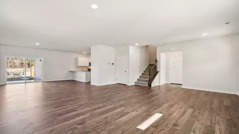 Living - 5215 Corolla Dr, Suffolk, VA 23435 photo 3 of 7