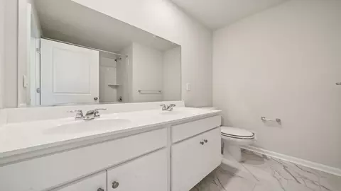 Bath - 5215 Corolla Dr, Suffolk, VA 23435 photo 3 of 9