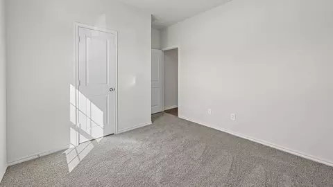 Bedroom - 1663 Mantle Rd, Crandall, TX 75114 photo 6 of 10
