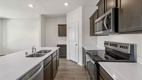 Kitchen - 1663 Mantle Rd, Crandall, TX 75114 photo 2 of 2