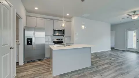 Kitchen - 88 Hydrangea Cir, Fairburn, GA 30213 photo 1 of 3