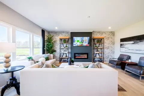Living - 6108 Springfield Blvd, Burlington, KY 41005 photo 10 of 16