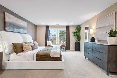 Bedroom - 6108 Springfield Blvd, Burlington, KY 41005 photo 10 of 10