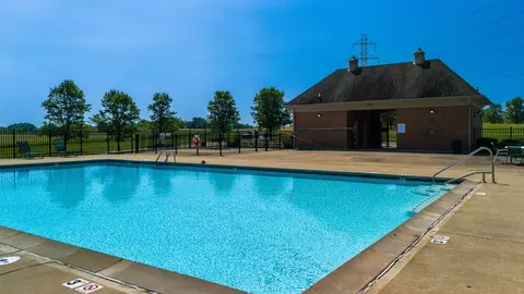 Exterior - 6108 Springfield Blvd, Burlington, KY 41005 photo 8 of 17