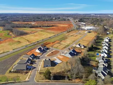 View/Area - 3082 Constitution Ln, Gastonia, NC 28056 photo 2 of 2