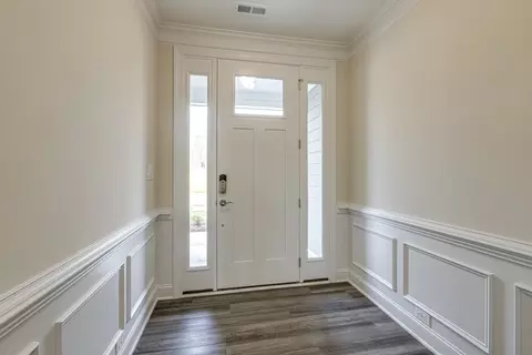 Entry Way - 3082 Constitution Ln, Gastonia, NC 28056 photo 2 of 4