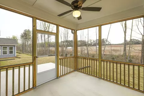 Exterior - 3082 Constitution Ln, Gastonia, NC 28056 photo 6 of 12