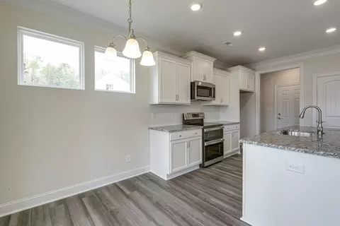 Kitchen - 3082 Constitution Ln, Gastonia, NC 28056 photo 2 of 8