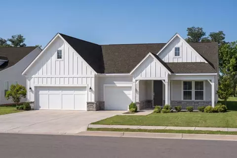 Exterior - 910 Arthur Trl, Aurora, OH 44202 photo 5 of 6