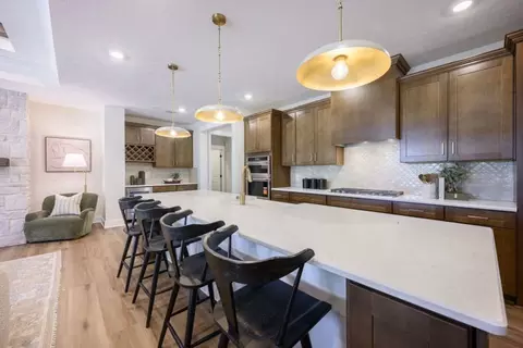 Kitchen - 910 Arthur Trl, Aurora, OH 44202 photo 1 of 5