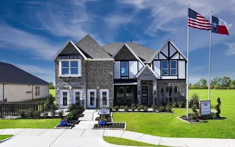 3731 Ironwood St, Midlothian, TX 76065