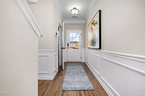 Entry Way - 29 Gresham Ct, Dunn, NC 28334 photo 1 of 7