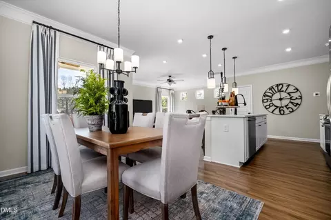 Dining - 29 Gresham Ct, Dunn, NC 28334 photo 4 of 4