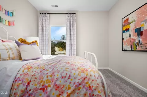 Bedroom - 29 Gresham Ct, Dunn, NC 28334 photo 9 of 10