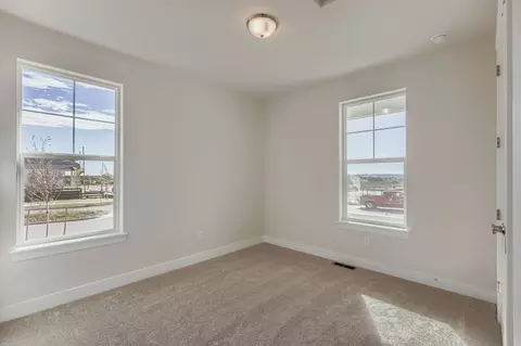 Bedroom - 5841 Aspenglow St, Longmont, CO 80504 photo 1 of 11