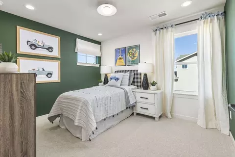 Bedroom - 5841 Aspenglow St, Longmont, CO 80504 photo 10 of 11