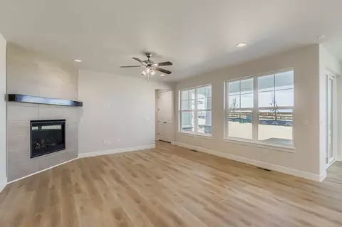 Living - 5841 Aspenglow St, Longmont, CO 80504 photo 1 of 7