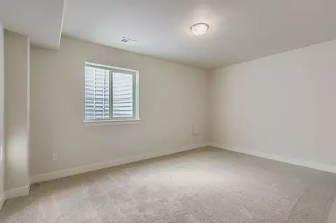 Bedroom - 5841 Aspenglow St, Longmont, CO 80504 photo 6 of 11