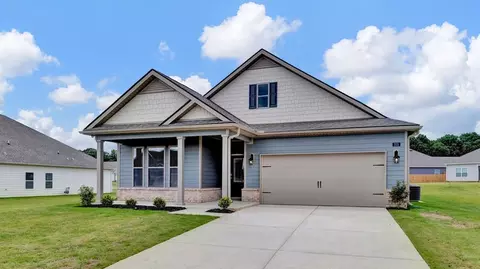 32 Spirit Dance Dr, Byhalia, MS 38611